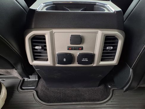 Certified 2018 Ford F150 Lariat w/ Equipment Group 502A Luxury AWD/4WD image 13