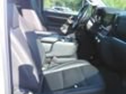 Used 2025 GMC Sierra 1500 SLT RWD image 12