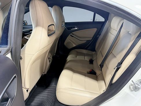 Used 2016 Mercedes-Benz CLA 250 4MATIC image 31