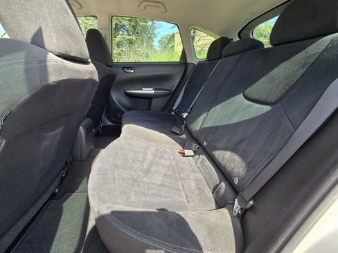 Used 2009 Subaru Impreza 2.5i AWD/4WD image 14