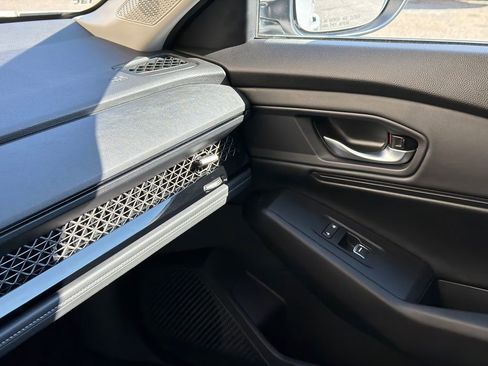 Used 2023 Honda Accord EX-L image 27