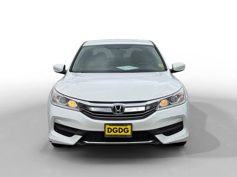 Used 2016 Honda Accord LX image 8