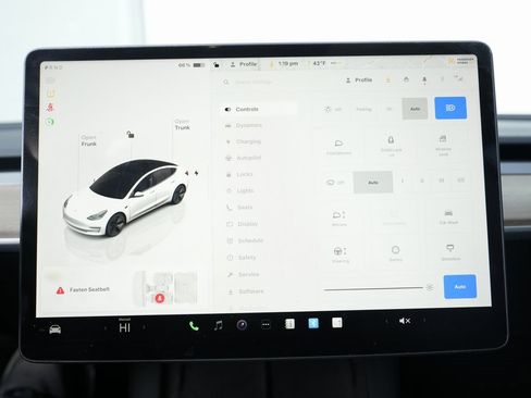 Used 2023 Tesla Model 3 Standard Range image 50