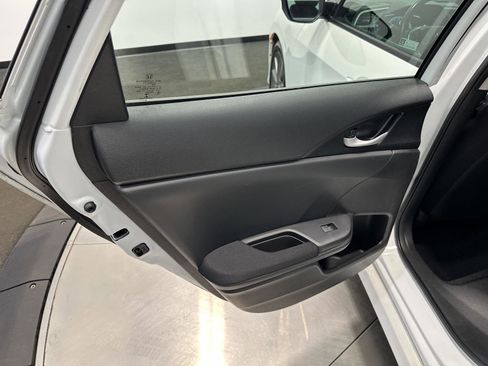 Used 2021 Honda Civic EX image 24