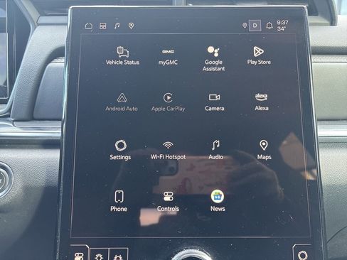 Used 2025 GMC Terrain Elevation AWD/4WD image 30