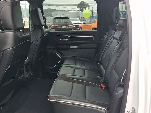 Used 2025 RAM 1500 Laramie image 10
