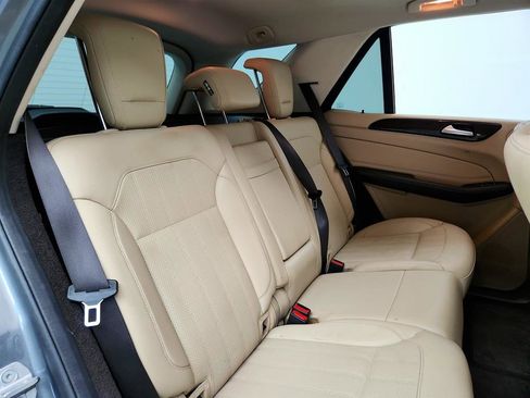 Used 2018 Mercedes-Benz GLE 350 image 30