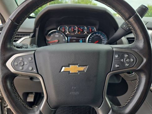 Used 2020 Chevrolet Tahoe LT AWD/4WD image 25
