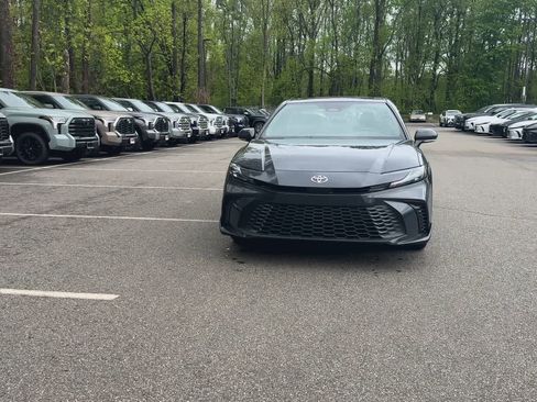 New 2026 Toyota Camry SE AWD/4WD image 3