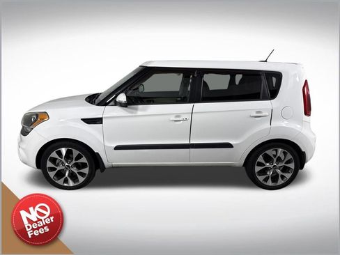 Used 2013 Kia Soul ! w/ Premium Pkg image 7