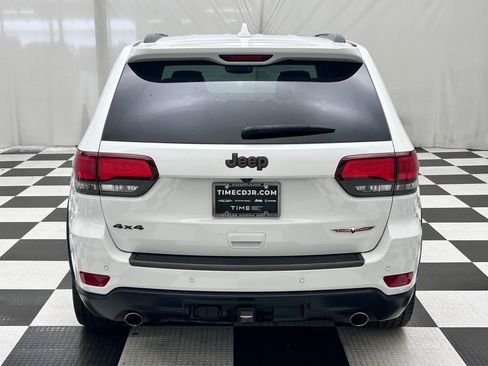 Certified 2018 Jeep Grand Cherokee Trailhawk w/ Trailhawk Luxury Group AWD/4WD image 6