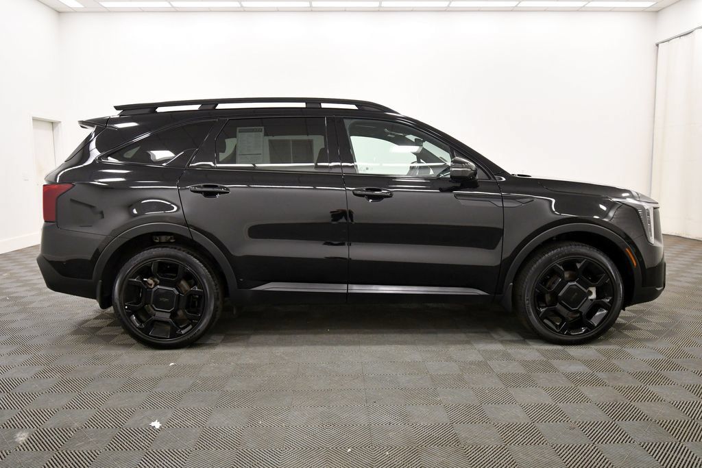 Certified 2026 Kia Sorento SX Prestige AWD/4WD image 9