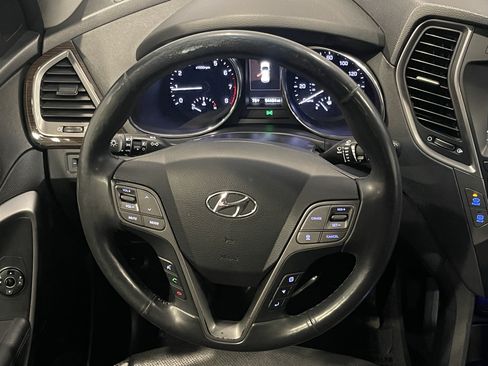 Used 2017 Hyundai Santa Fe Sport w/ 2.0T Ultimate Tech Package 05 AWD/4WD image 19