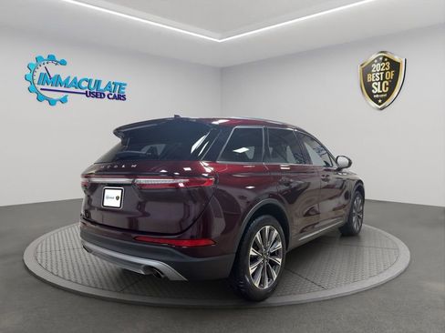 Used 2021 Lincoln Corsair Reserve AWD/4WD image 5
