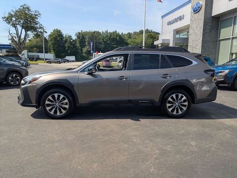 Used 2024 Subaru Outback Limited image 5