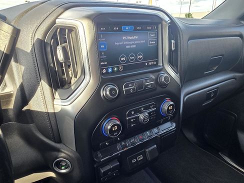 Used 2019 Chevrolet Silverado 1500 LT w/ All-Star Edition AWD/4WD image 18