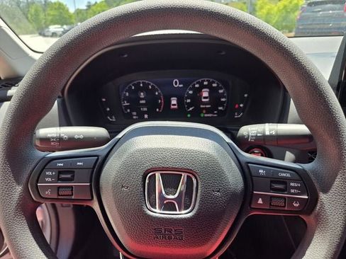 Used 2025 Honda Accord LX image 25