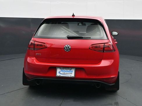 Used 2017 Volkswagen GTI SE FWD image 6