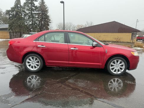 Used 2011 Lincoln MKZ image 6