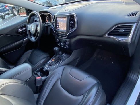 Used 2022 Jeep Cherokee Latitude Lux image 23