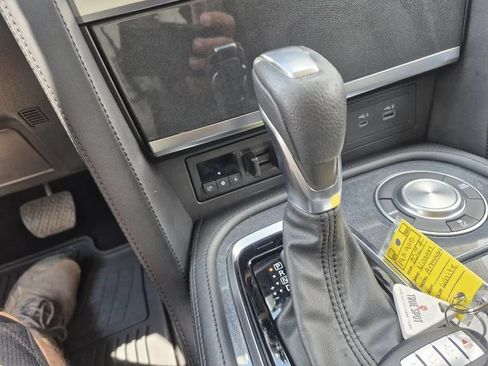 Used 2024 Nissan Armada SV w/ Cargo Package RWD image 32