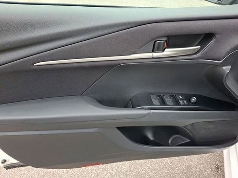 Used 2025 Toyota Camry LE image 14