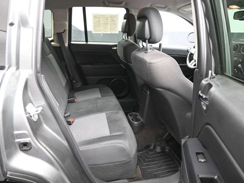 Used 2013 Jeep Compass Sport AWD/4WD image 20