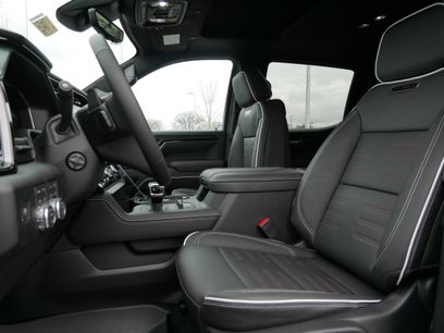 New 2026 GMC Sierra 1500 AT4X w/ LPO, Black Badging Package