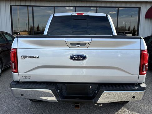 Used 2017 Ford F150 Lariat image 16