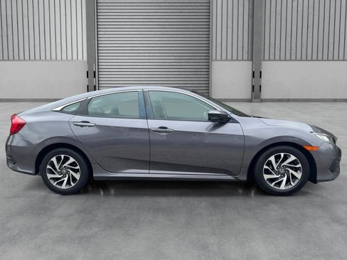 Used 2016 Honda Civic EX image 32