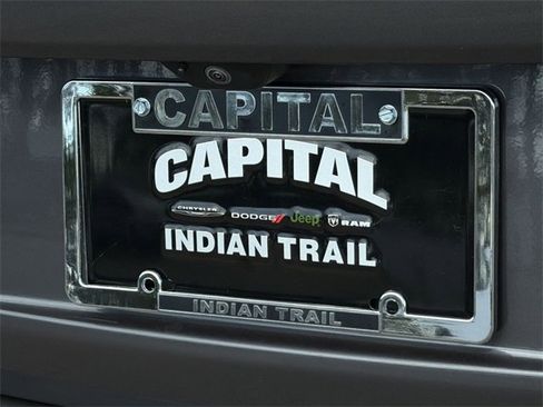 Used 2025 Jeep Grand Cherokee Summit image 43