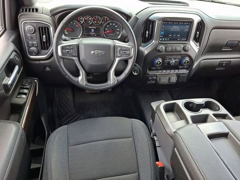 Certified 2022 Chevrolet Silverado 1500 RST AWD/4WD image 11