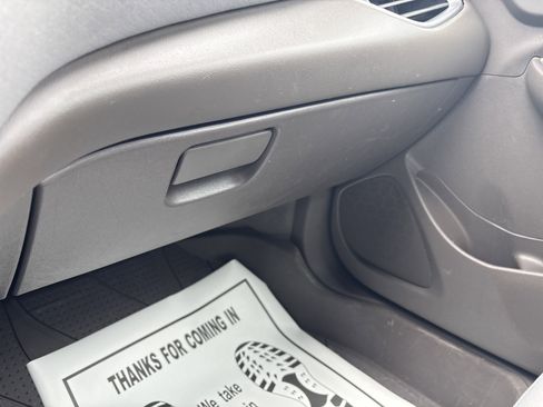 Used 2021 Chevrolet Malibu LS image 24