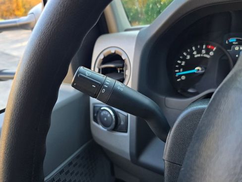 Used 2024 Ford E-350 and Econoline 350 Super Duty w/ Driver's Safety Package image 29