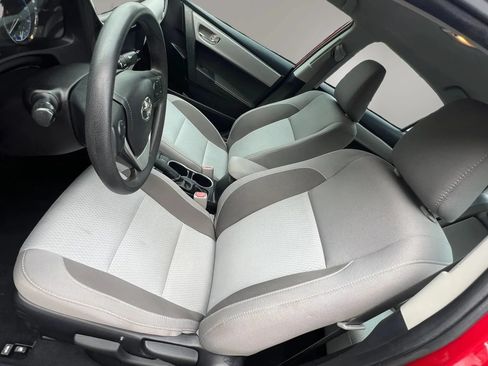 Used 2018 Toyota Corolla LE w/ Body Protection Package FWD image 11