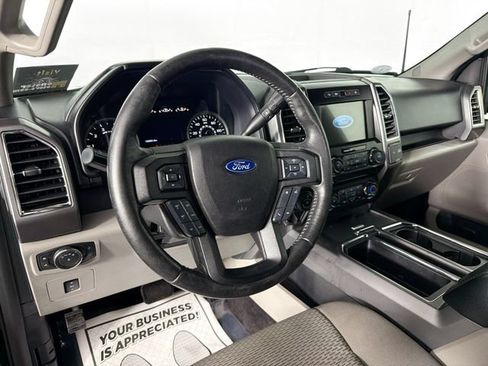 Used 2017 Ford F150 XLT w/ Equipment Group 302A Luxury AWD/4WD image 9
