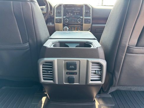 Used 2015 Ford F150 King Ranch w/ Equipment Group 601A Luxury AWD/4WD image 21