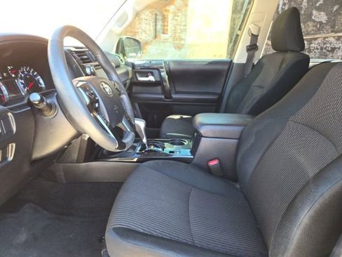 Used 2019 Toyota 4Runner TRD Off-Road AWD/4WD image 7