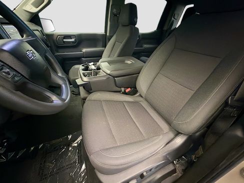 Used 2022 Chevrolet Silverado 1500 Custom Trail Boss AWD/4WD image 11
