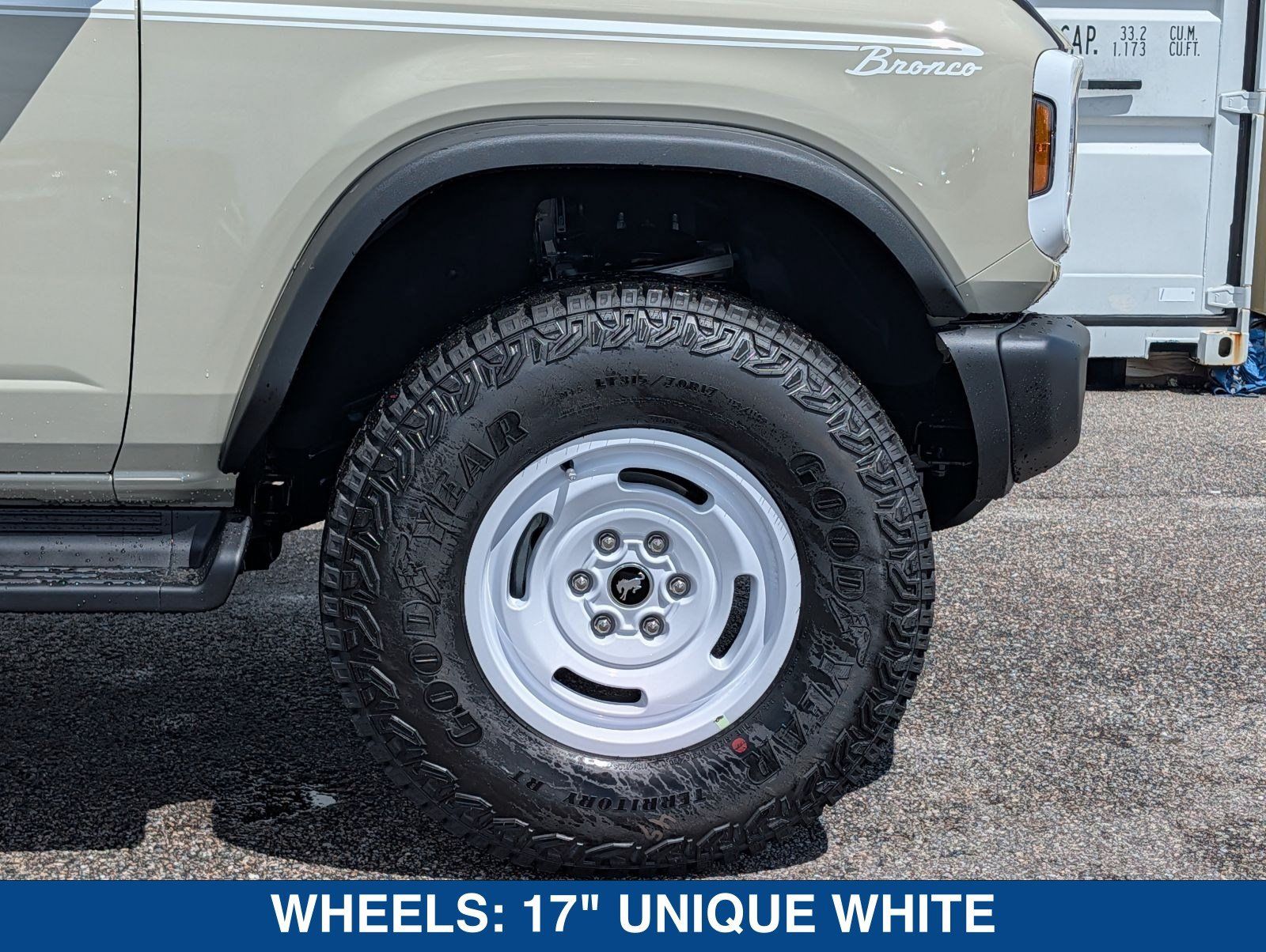 New 2026 Ford Bronco Heritage Edition AWD/4WD image 13