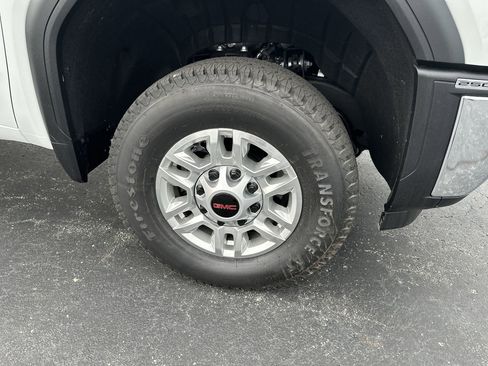 New 2025 GMC Sierra 2500 Pro w/ Convenience Package image 10