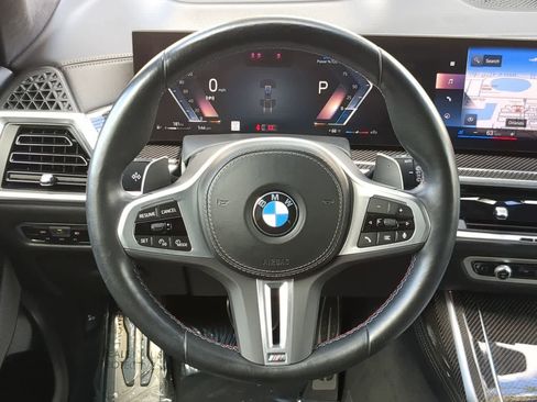 Used 2023 BMW X7 M60i w/ Executive Package image 25