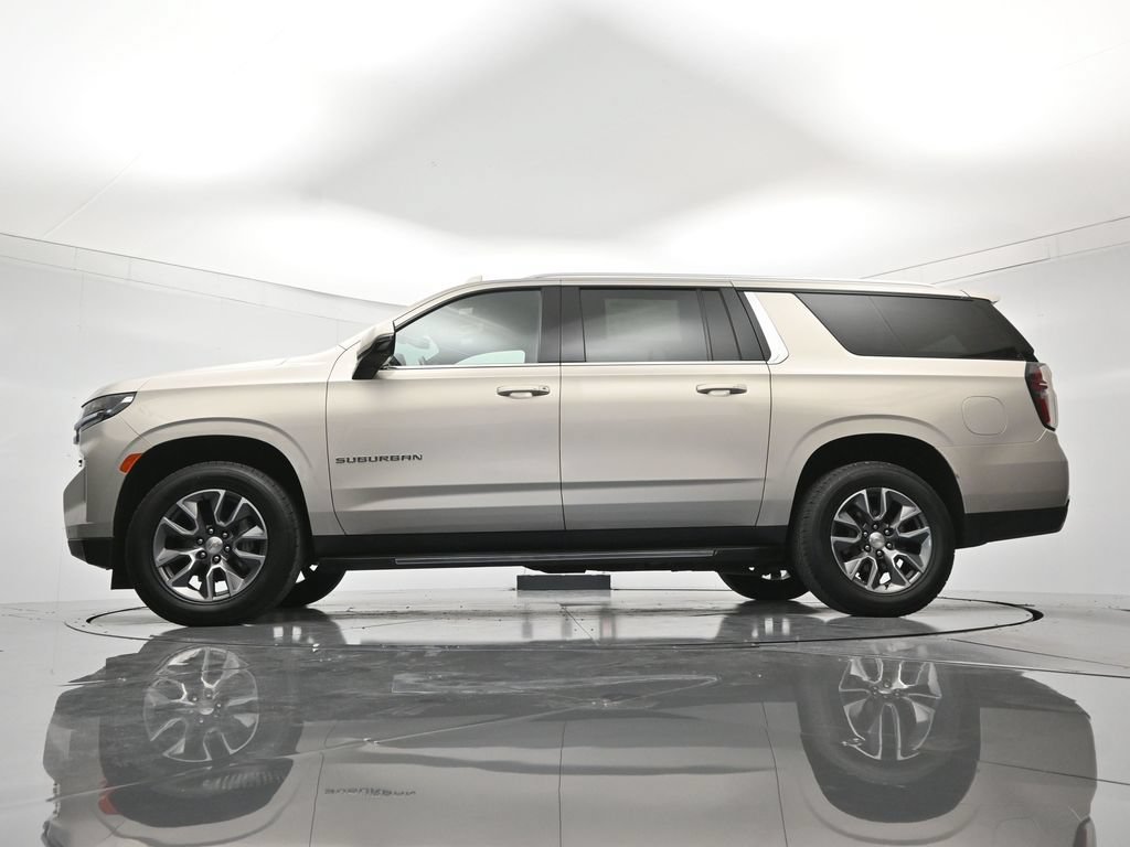 Certified 2024 Chevrolet Suburban LT w/ LT Signature Plus Package AWD/4WD image 47