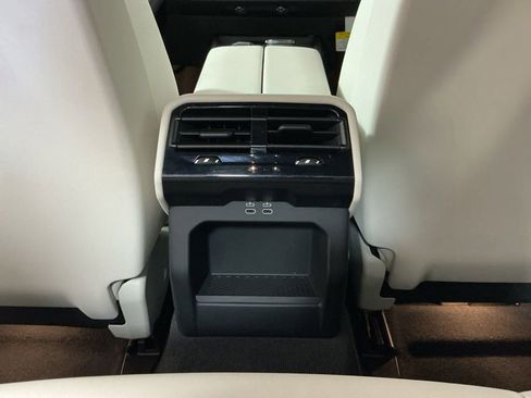 Certified 2025 BMW 530i w/ M Sport Package RWD image 27