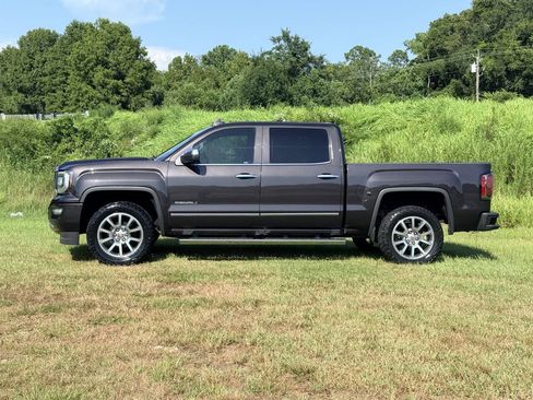 Used 2016 GMC Sierra 1500 Denali w/ Enhanced Driver Alert Package RWD image 2