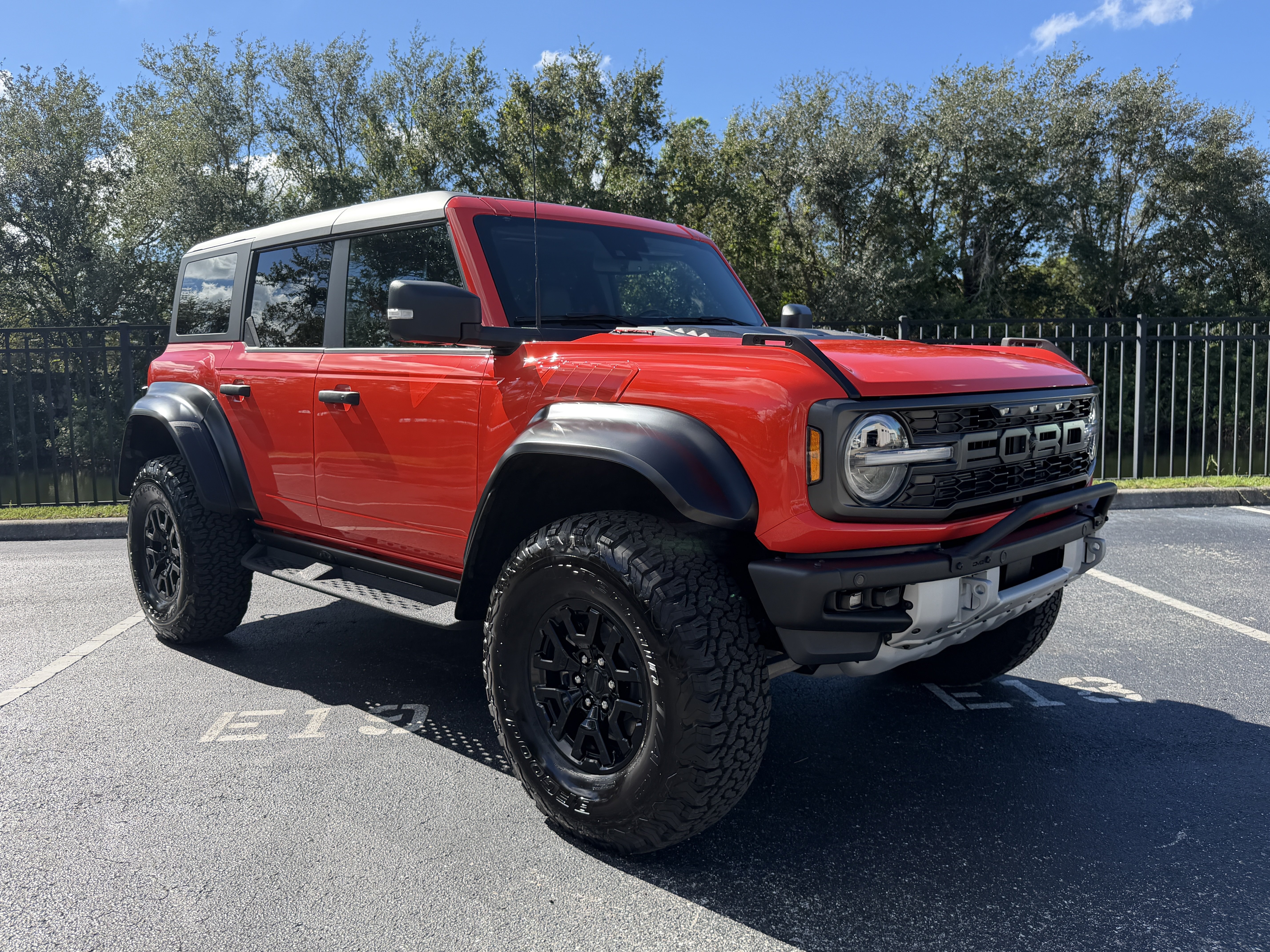 Used 2023 Ford Bronco Raptor AWD/4WD image 8