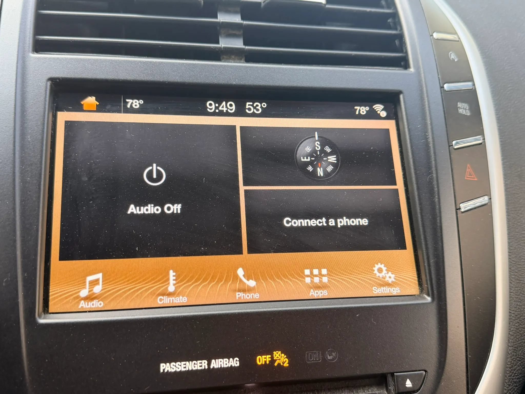 Used 2019 Lincoln MKC Premiere FWD image 13