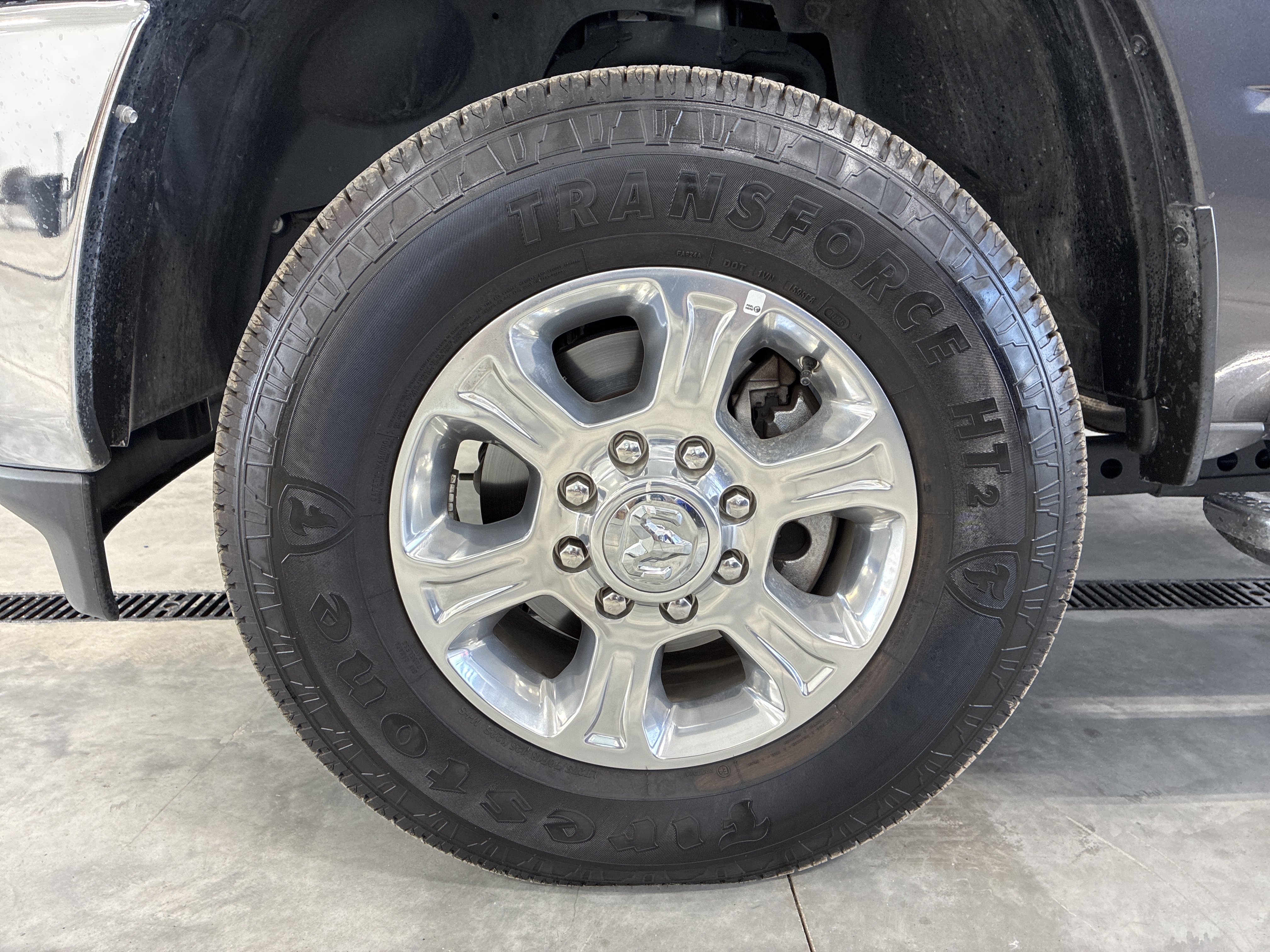 Certified 2025 RAM 2500 Big Horn AWD/4WD image 26
