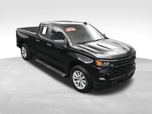 Used 2025 Chevrolet Silverado 1500 Custom RWD image 37