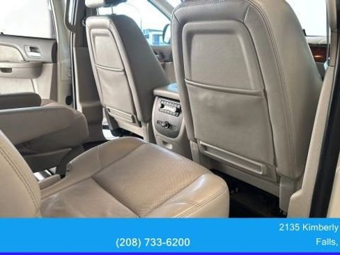 Used 2014 Chevrolet Suburban LTZ image 36